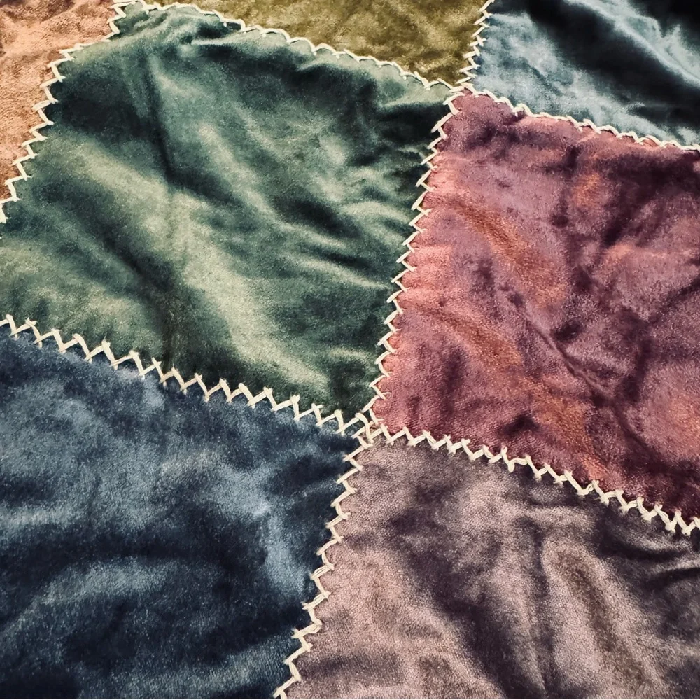 Patchwork Velvet Quilt - Multicolor